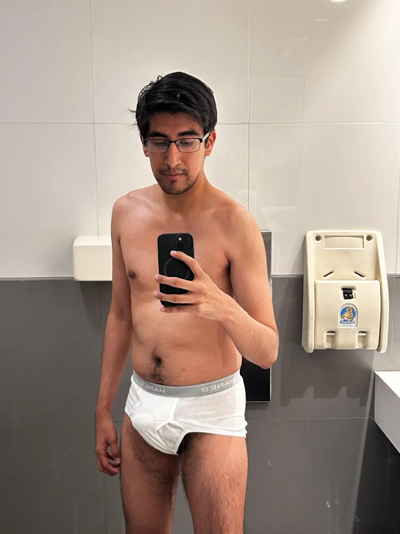 [26] White Tent ⛺️ posted by funandotherstuff