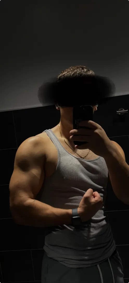 26M fit can host posted by No_Question_3107