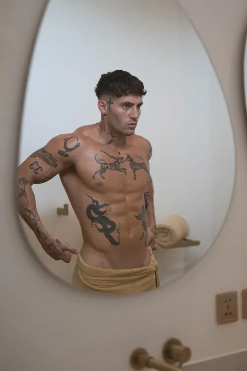 [27] Be honest, you stopped at the abs and forgot the rest by sweetiepieesl