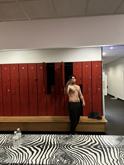 27 iso massage in NJ by BrushAmbitious5171