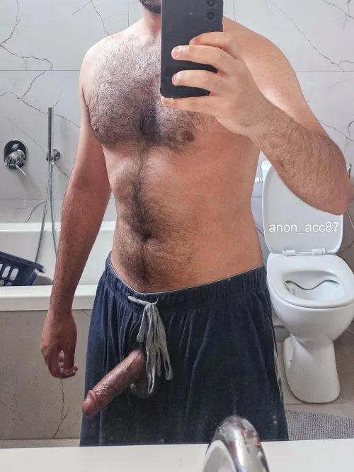 (27) Starting the day with a selfie by anon_acc87