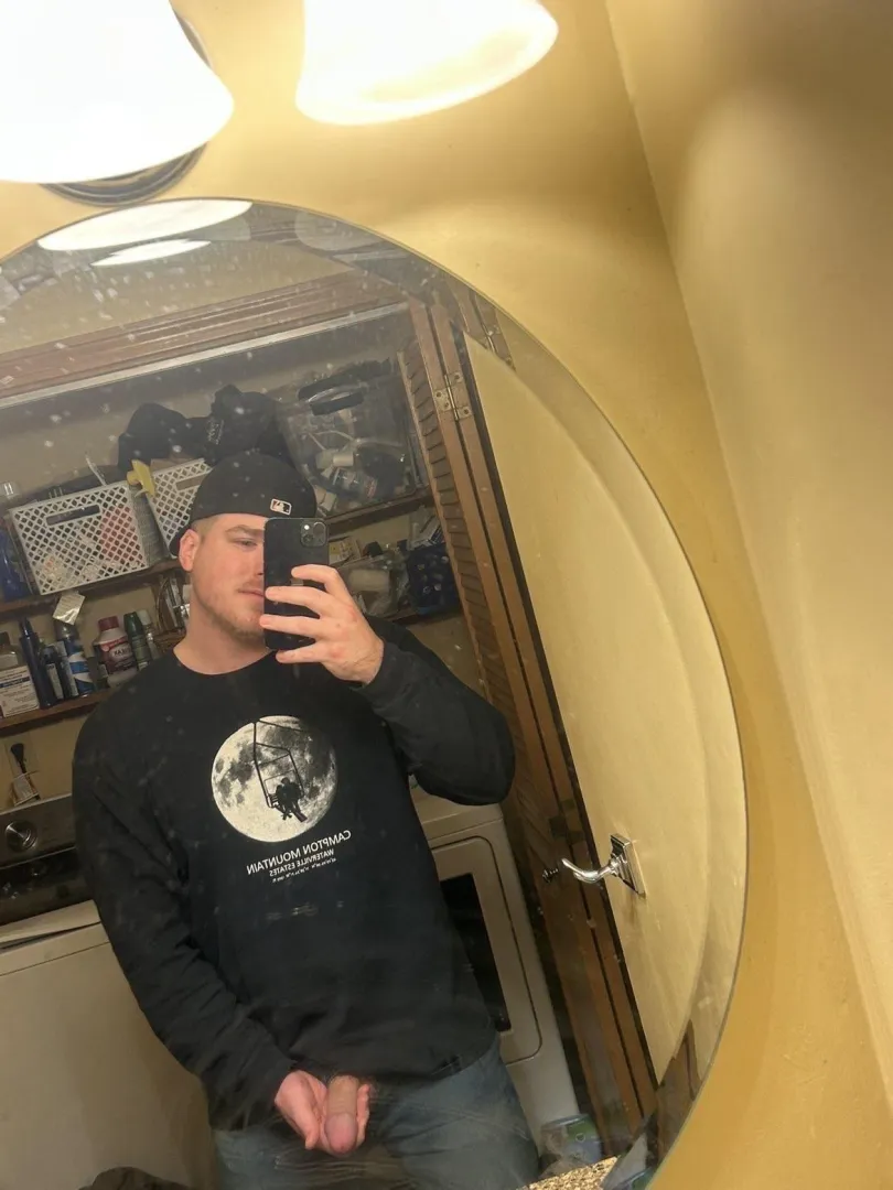 27[m4a] looking to find a friend posted by ObviousPoem3254