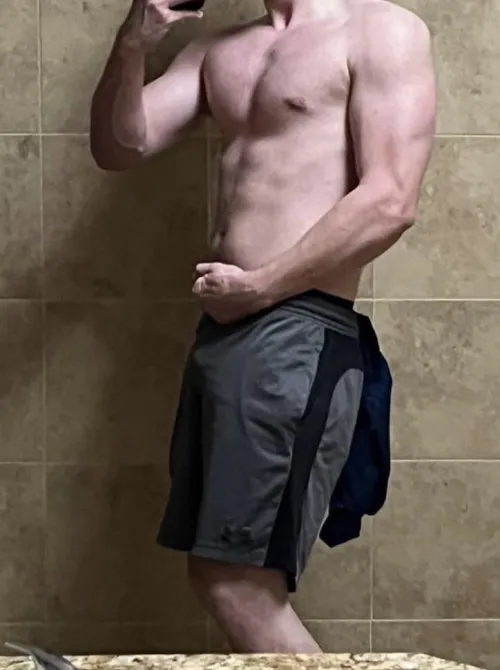 27M4FM; I’m a non-monogamous relationship and seeking to be a long term bull. GF and I think it would be hot! by Smooth_Raccoon_1767