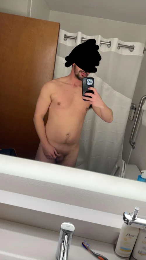 [27M4F/MF] Single male in NWA looking for casual fun! Couples or hot wives welcome. Discreet and fun, I can host or travel! by NWAHog98