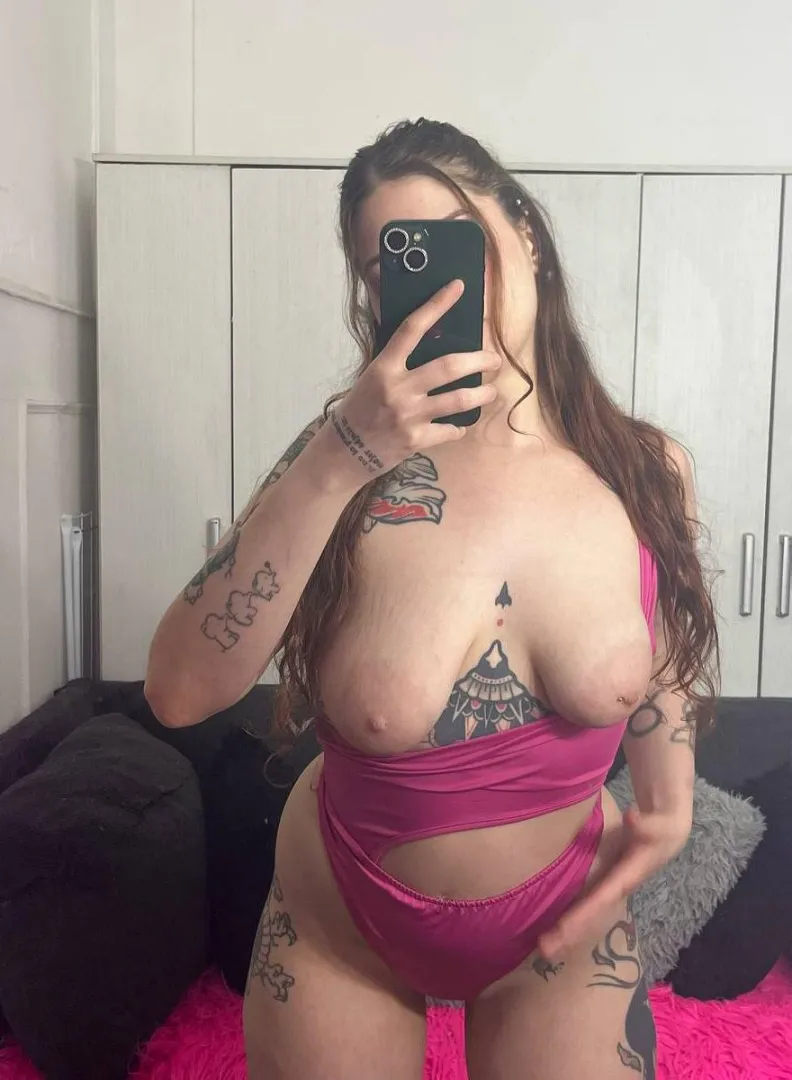 28 [f] Does a quiet girl like me have a spot for the right guy? posted by softlysavagemia