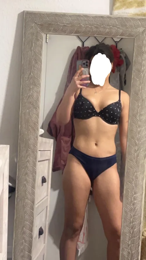 28 [F4M] #Dallas hotwife looking to be bred. by Coupleddforever
