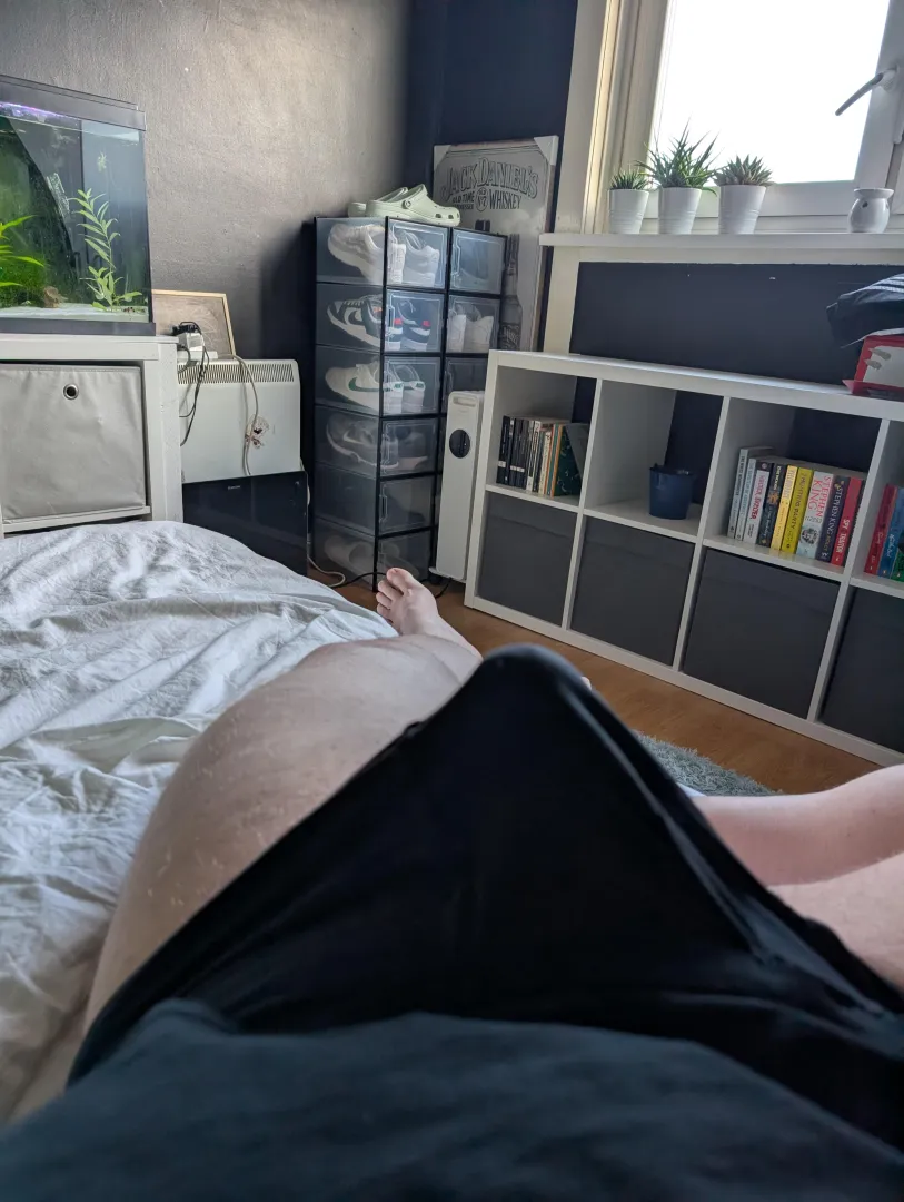 [28]  It needs a hand posted by ThicccDicck