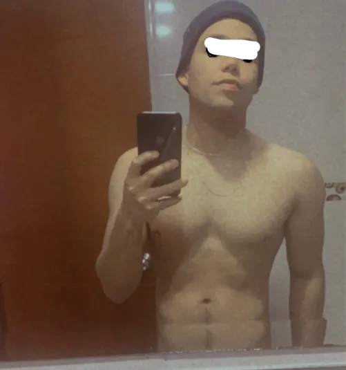 28 [M4F] looking for some fun. Any real ladies here? by Easy-Examination3063