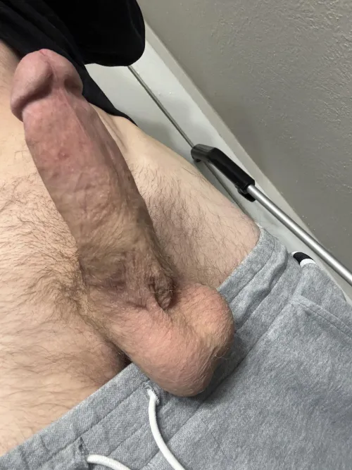 28M, just enjoying showing off by RlghThrowaway