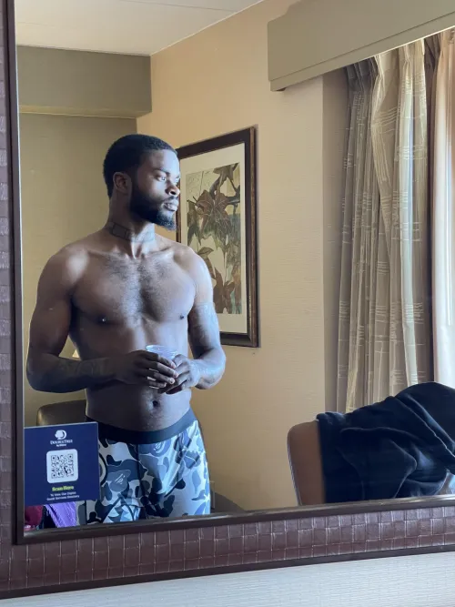 28M4MF/F (South shore MA/RI LINE ) Need a 3rd or Bull? by MouseTns