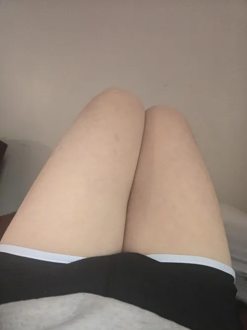 29 m bottom. Horny and looking to sext by EveragePerformance