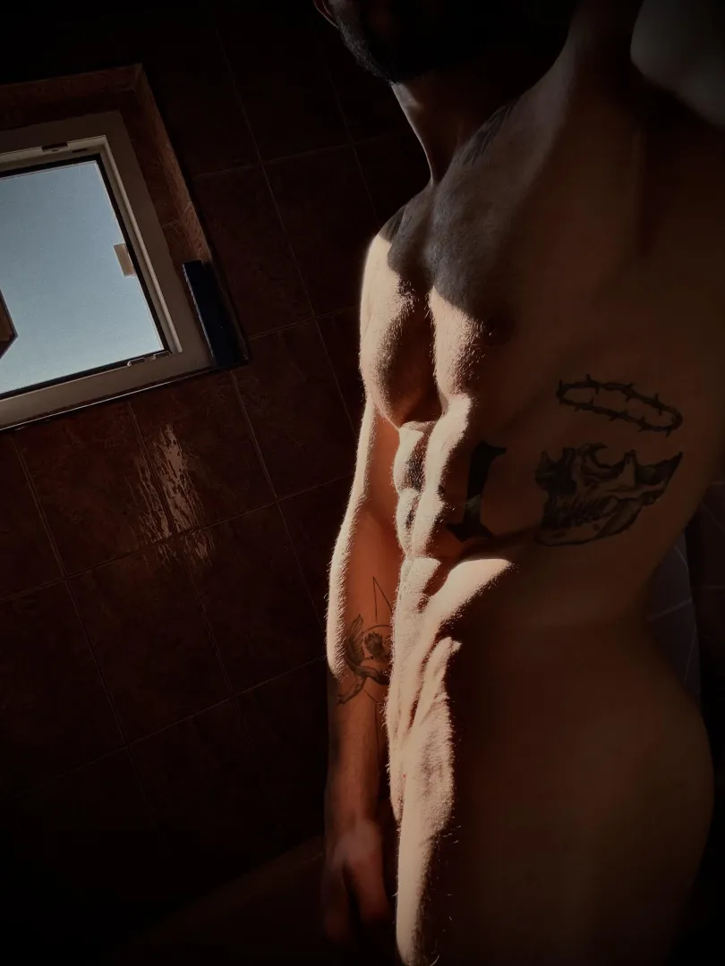 [29] Preatty visible posted by aestheticsarthub