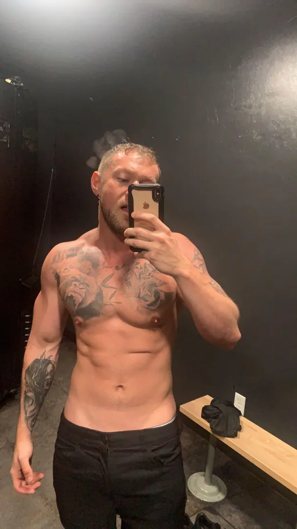 [29M] Bull looking for couple or F to have some fun with. OKC area posted by DravennGraves