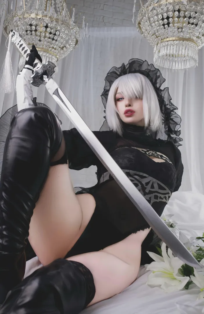 2B Black Bride by Nana posted by tastycosplayer
