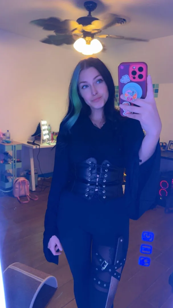 <3 SALE <3 Month long SFW GFE $250, month long NSFW GFE $450. If you want a little more time to savor our time together, now is the time to make me yours. - or if you want me to be your gamer gfe just for the day, I'd love that too. posted by MehoyMyMinoy