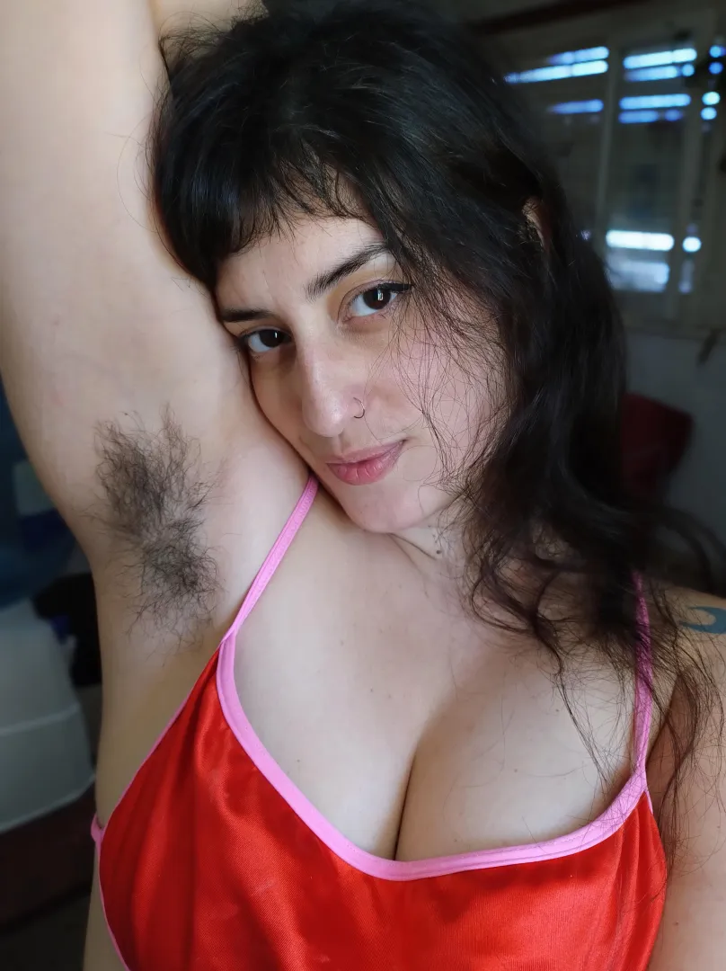 3 years without shaving and no deodorant posted by candecandys