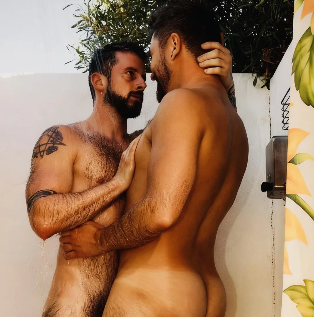 (30) bros showering - OC posted by JakeSnowbe