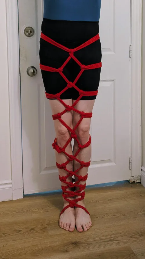 30 Day Mermaid Tie Challenge (Day 1 of 30) by PeekleMeekle