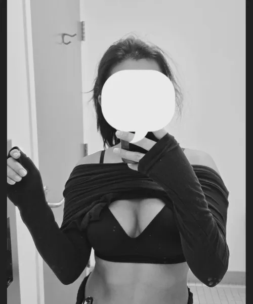 30 F looking for the thickest to stretch me good by rlatkl