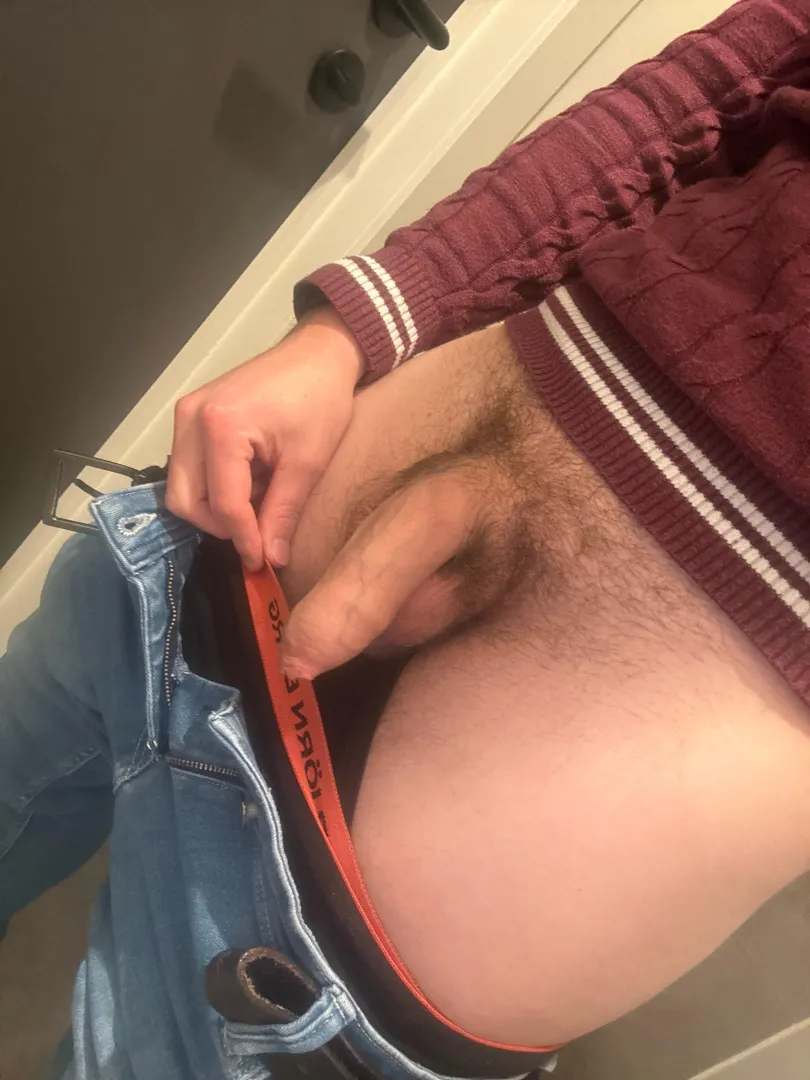 (30) Hanging at work posted by No_Abrocoma4849