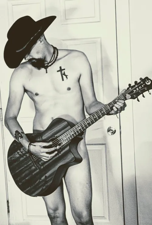 30 M4F howdy ladies anyone wanna chat and chill by AutomaticBench1986