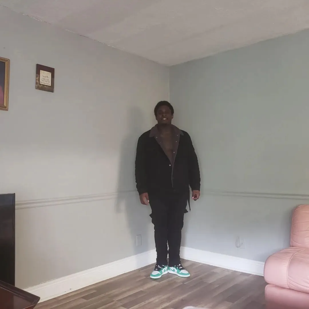 30 [M]4[F] Single seeking FWB in the area for the moment posted by Kngk7