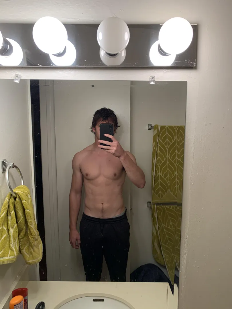 30 [M4F] visiting #Oakland 2/24. Looking for a cute kinky girl posted by milat11