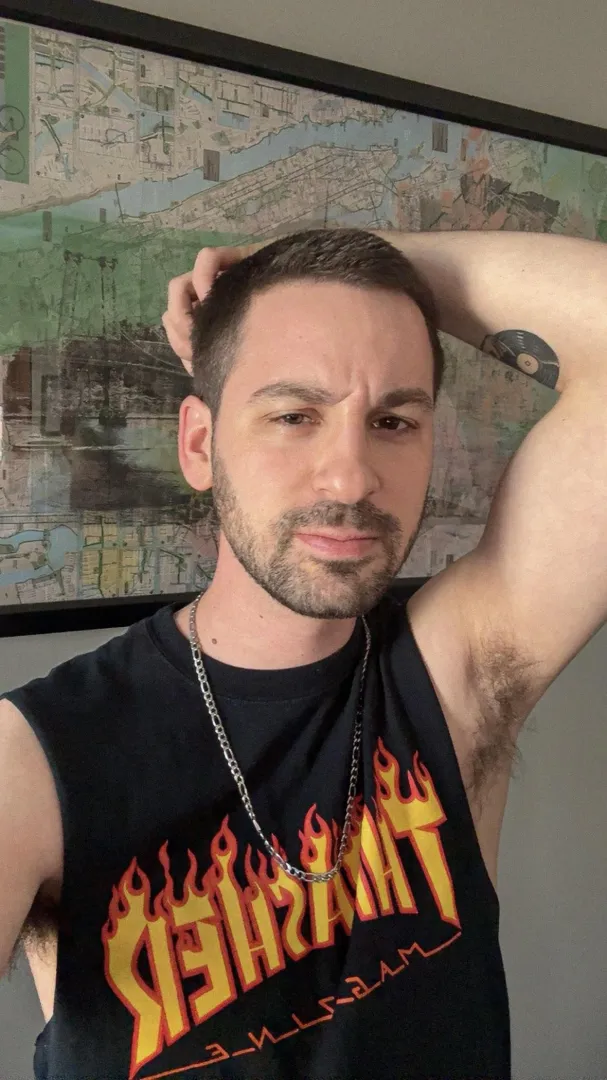 30 Married NYC for a Talkative Bro posted by PlungingChode