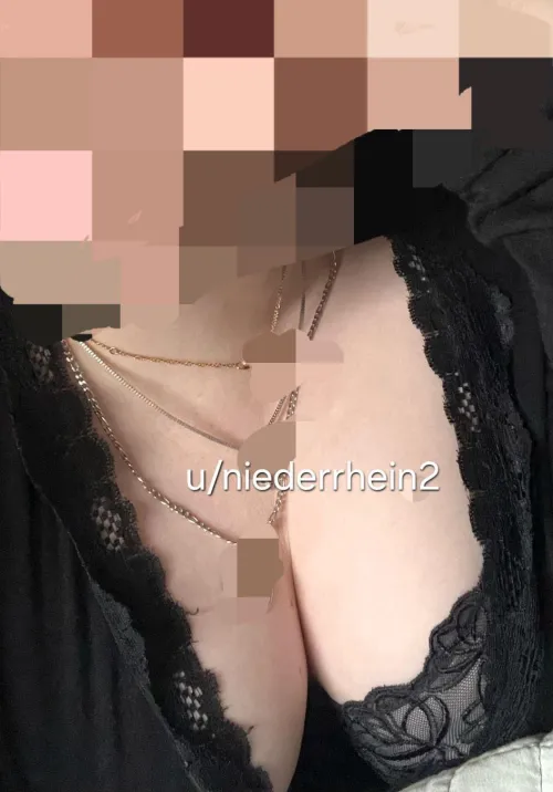 [30][F4F/MF][Mönchengladbach] Hallo zusammen, mein Name ist ist Laura und ich bin 30 Jahre alt. Ich bin auf der Suche nach andern interessanten Frauen oder auch paaren. Wenn euch zusagt was ihr unten lesst meldet euch. by niederrhein2