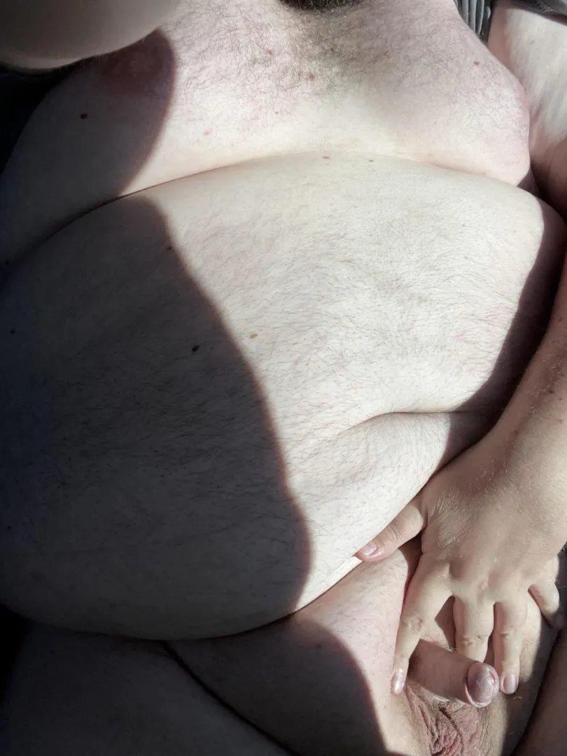 (30m) Mandatory office day means I whip it out during the drive there posted by LegitHoldenSmallDick