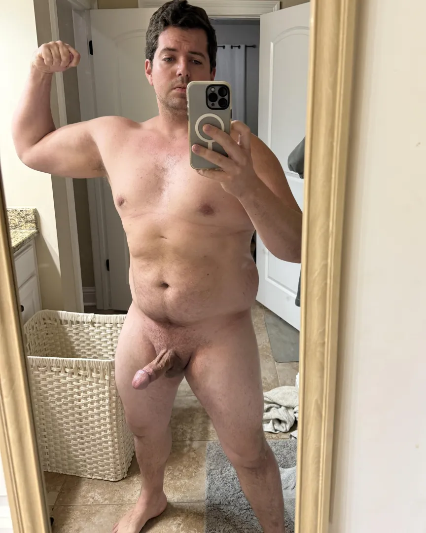 30M traveling soon, who wants to keep me company posted by Green_Ochas