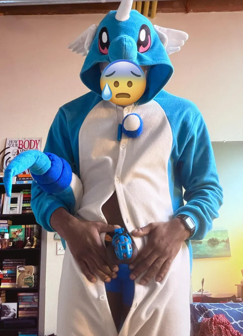 (30M) When your not allowed to have stuffie time  posted by MyOwnLittleBiome