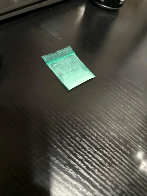 30m4f skiing solo let’s chat ladies by Street-Shape-5386