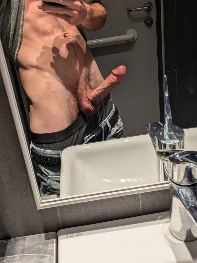 30M4F, VISITING ROME AND BERLIN IN JANUARY posted by Yeled_0