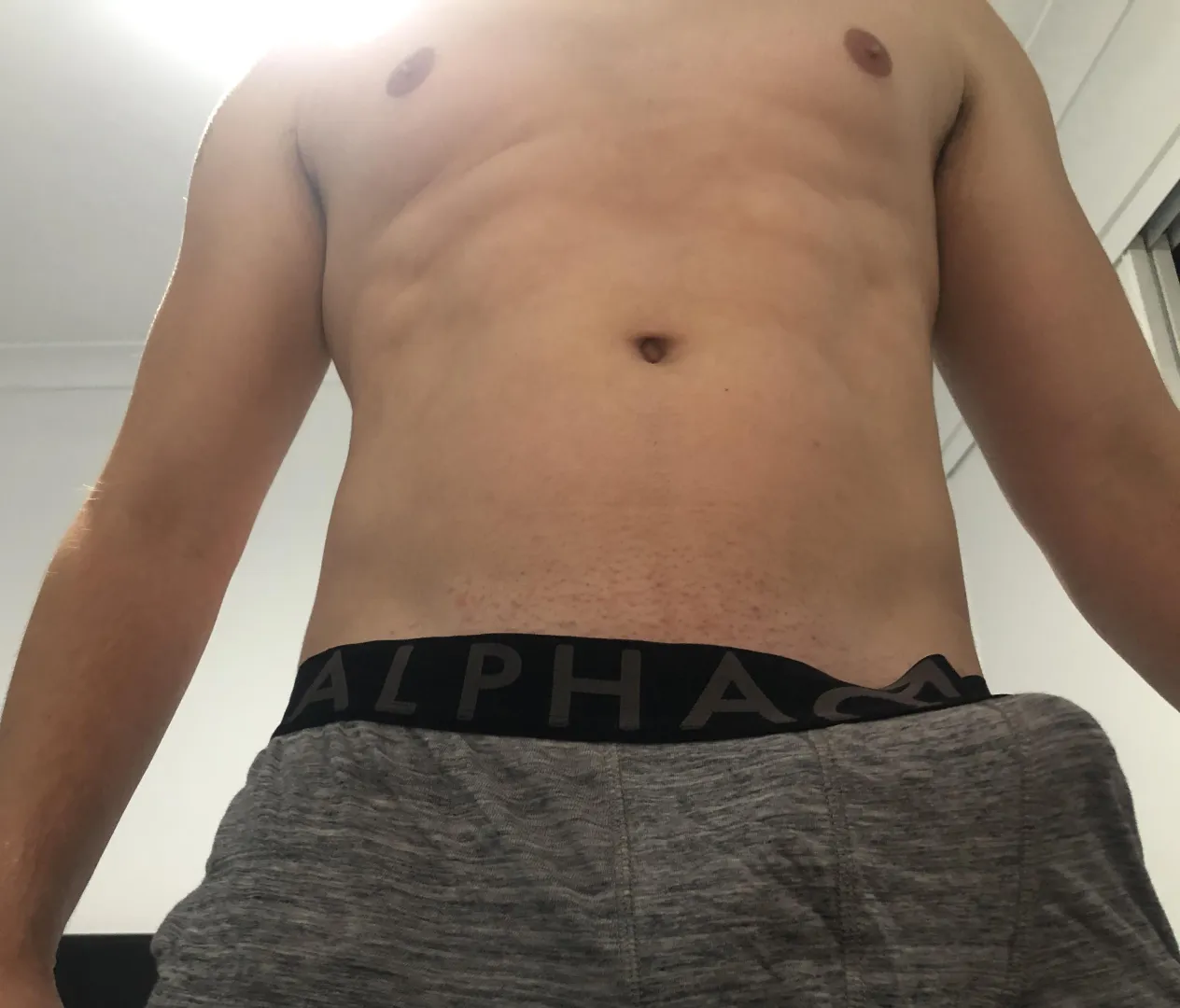 31 M4F, 8 inches, in town this week. Can host, hmu if you are keen. posted by Individual_Arm1398