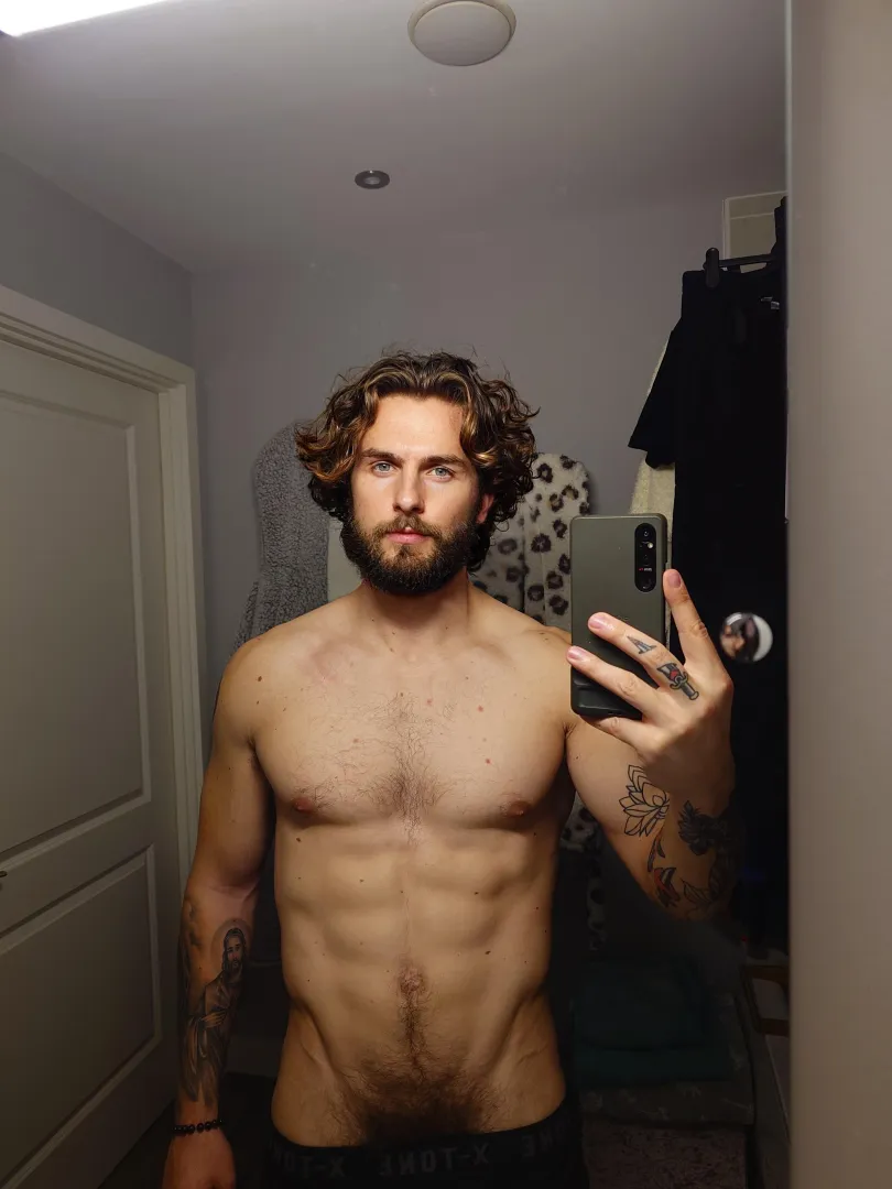 (31) Natural everywhere... posted by Far_Interaction7209