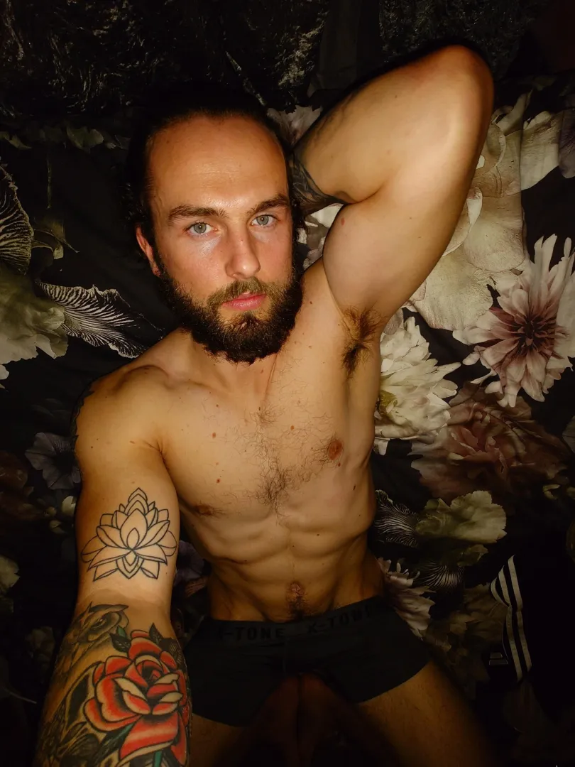 (31) Super musky today posted by Far_Interaction7209