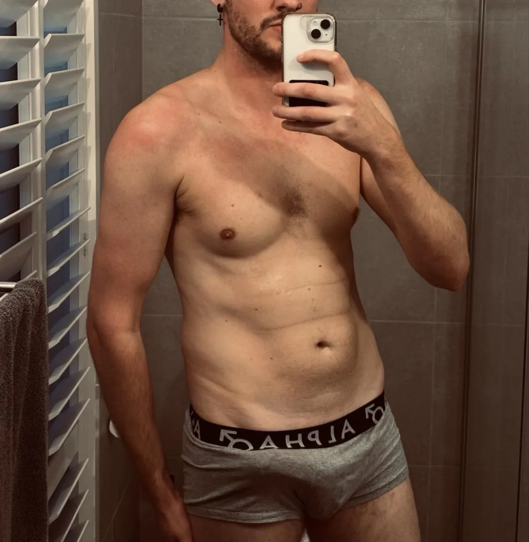 31M4F - Frankston/Surrounds - Looking for tonight posted by Addicted2Sex2