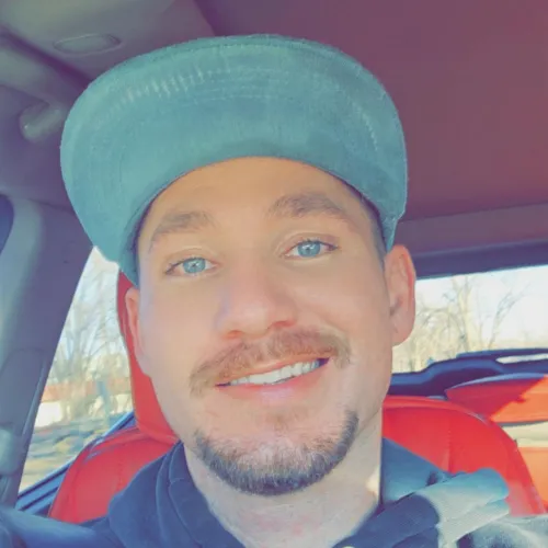 31[M4F] looking for a FWB or a regular get together in the ABQ, Los Lunas, Belen areas. FEMALES ONLY , thanks. by Prestigious_Bet8532