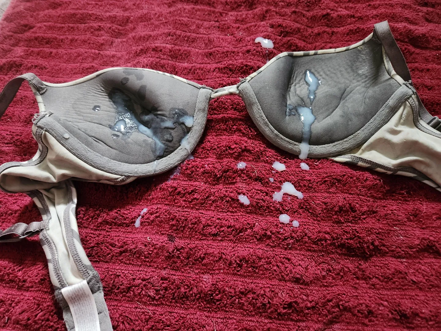 32 B from a friend. posted by tequila_mudslide