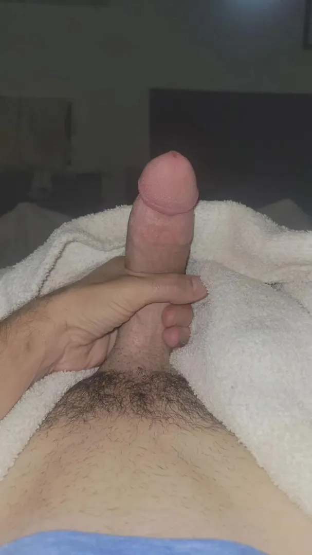 32 [M4A] need a pair of lips on it posted by EntertainerNo9282