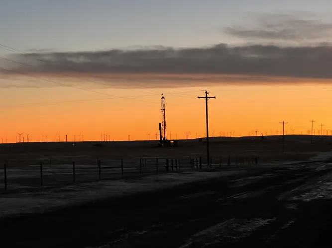 32 M4M Shelby - looking for a top or a lovely lady to have some fun by Little-While-9244