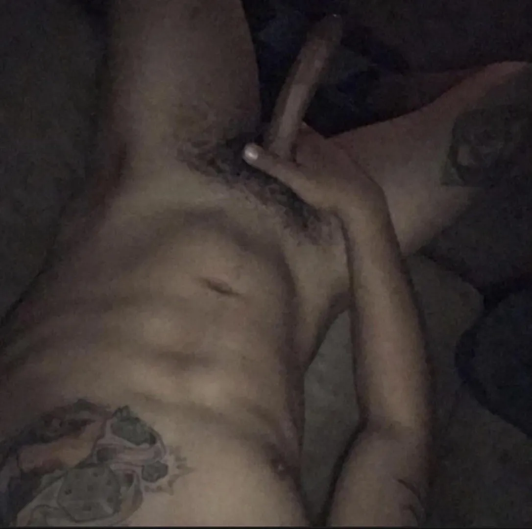 32 male straight posted by tdoggie258