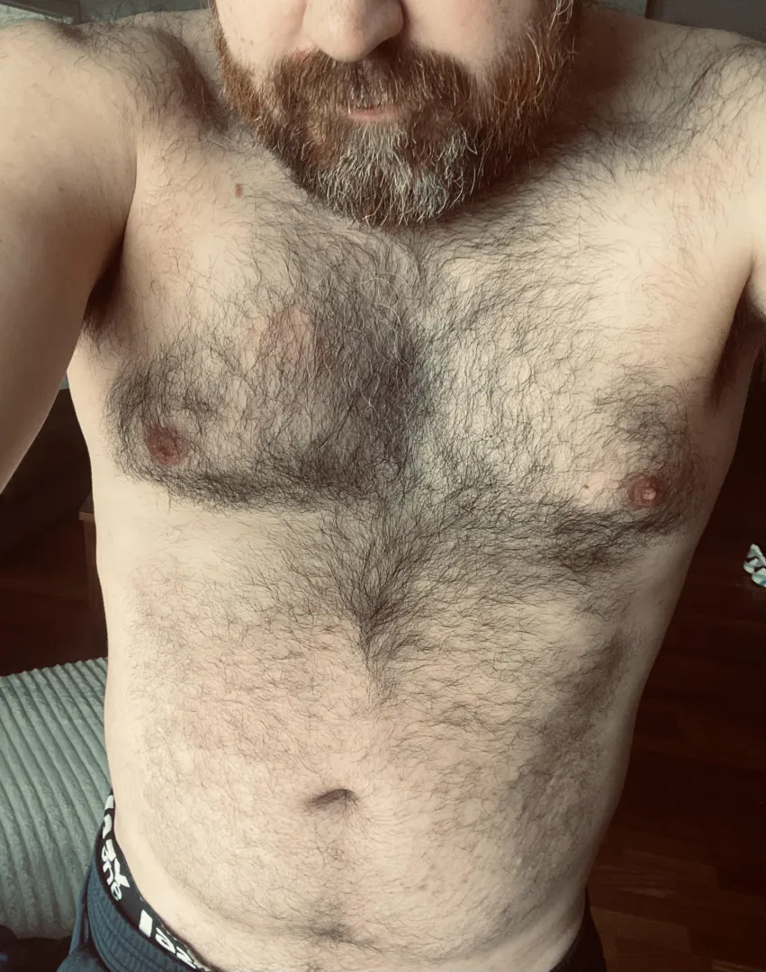 32 Some Sunday scruff  posted by LoonPoint207