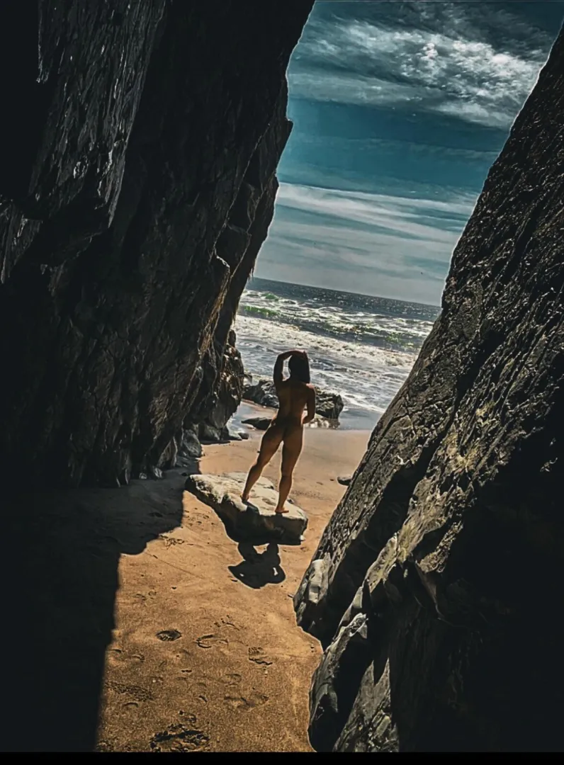 32MF4M- MF4MF-Oahu posted by Big-Pineapple1313