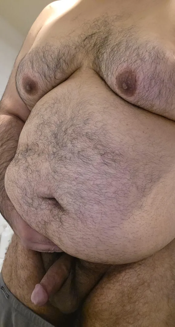 33 horny chub looking for another chubby guy to jerk with got Snapchat add me highlight2zx posted by highlightmag