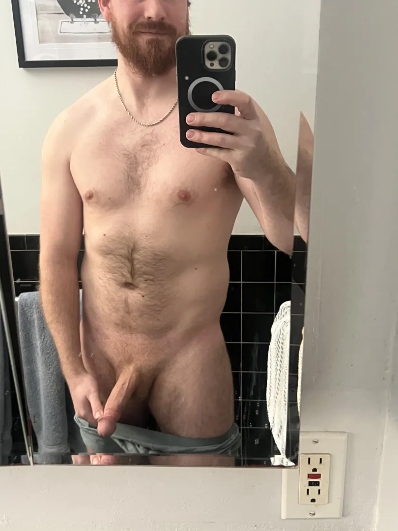 (33) I forget where this belongs posted by AdorableBanana618