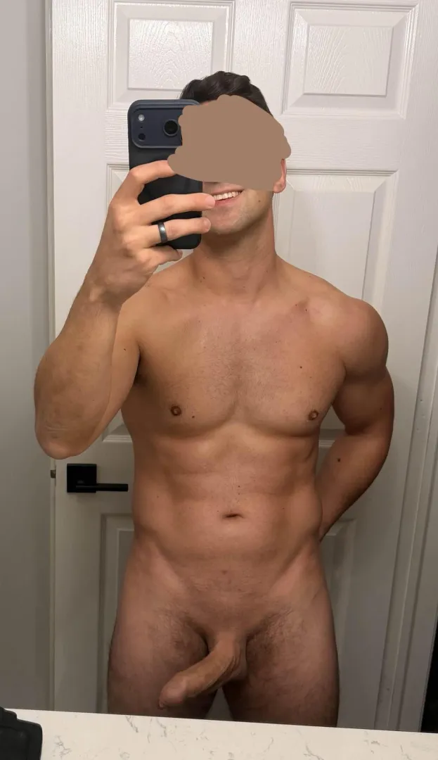 33 M - I’m the husband that jogs shirtless in the neighborhood posted by GroundPotential409