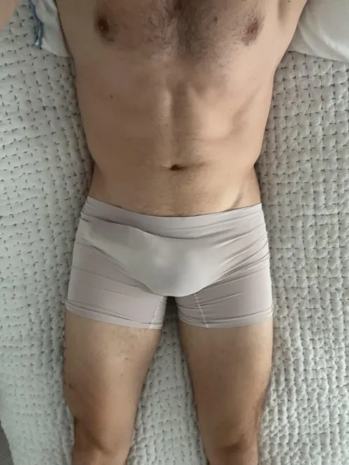 33 [M4F] Looking for fun with sexy woman. 6’5 200lbs here by jonb023