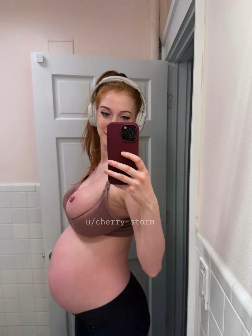 33 weeks and I feel huge! posted by cherry-storm